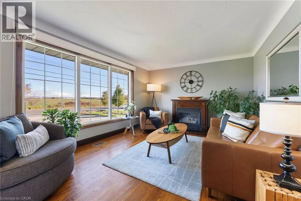 5187 WHITE CHURCH Road E