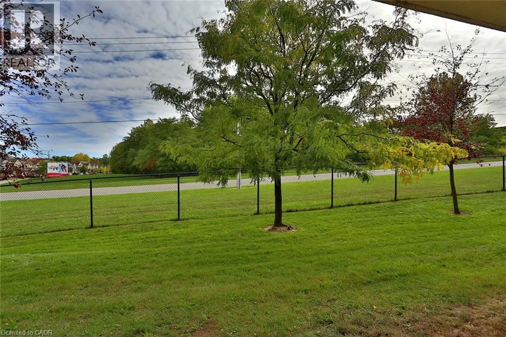 345 BRIARMEADOW Drive Unit# 206, #206
