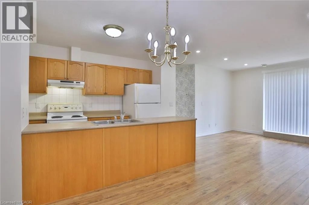 345 BRIARMEADOW Drive Unit# 206, #206