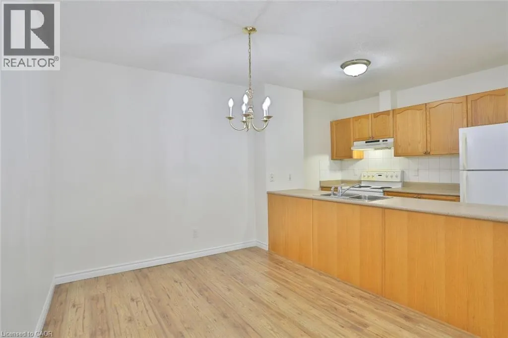 345 BRIARMEADOW Drive Unit# 206, #206