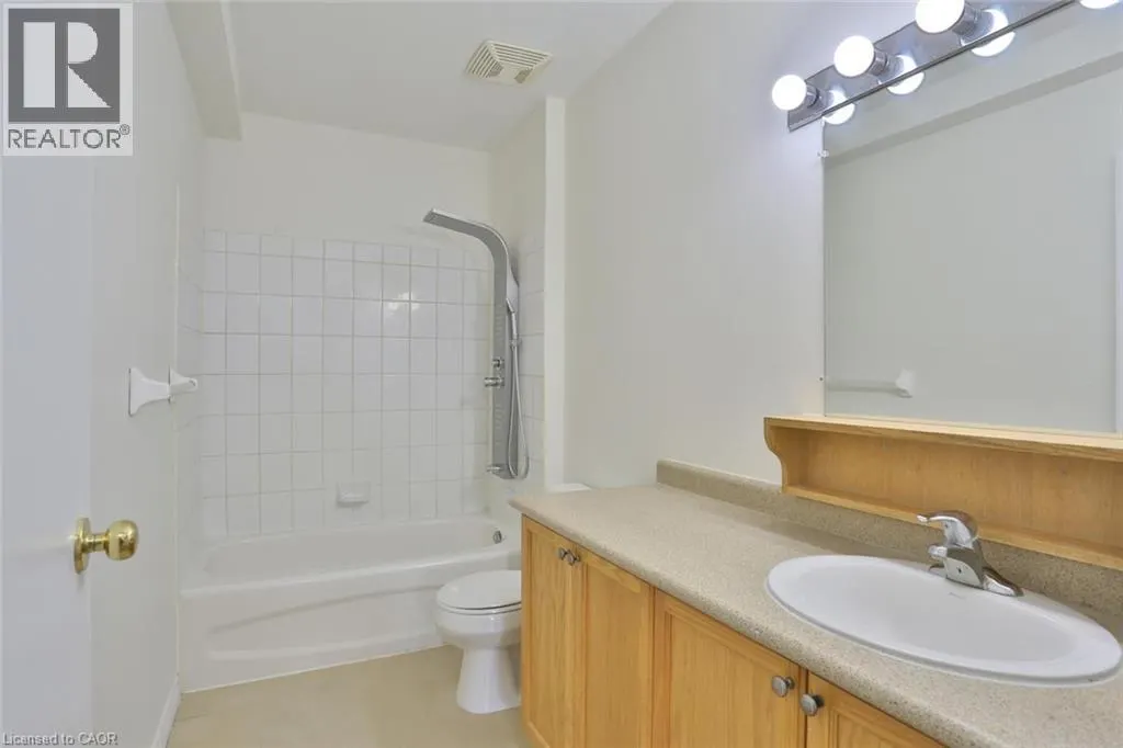 345 BRIARMEADOW Drive Unit# 206, #206