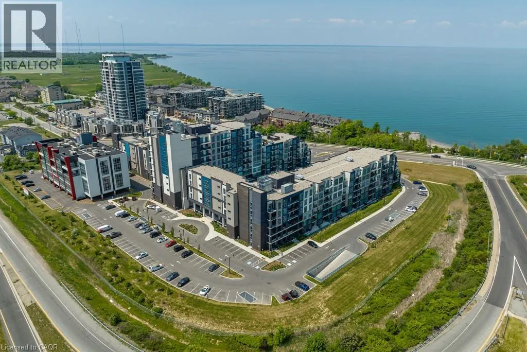 16 CONCORD Place Unit# 118, #118