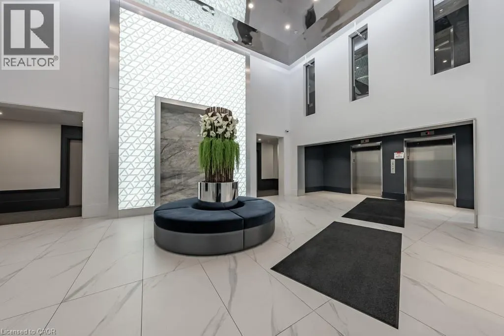 16 CONCORD Place Unit# 118, #118