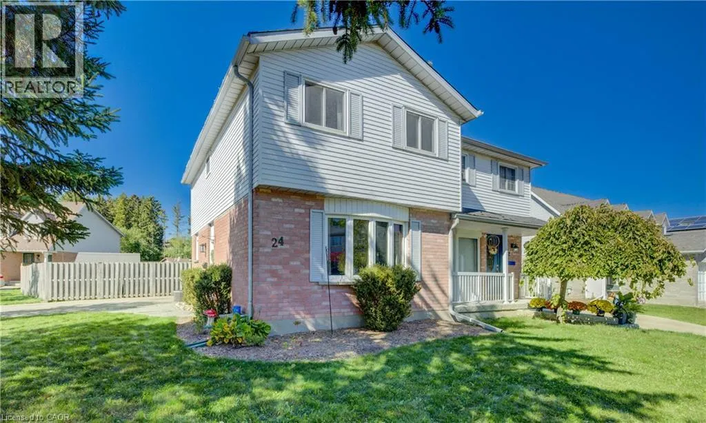 24 CAPRICE Court