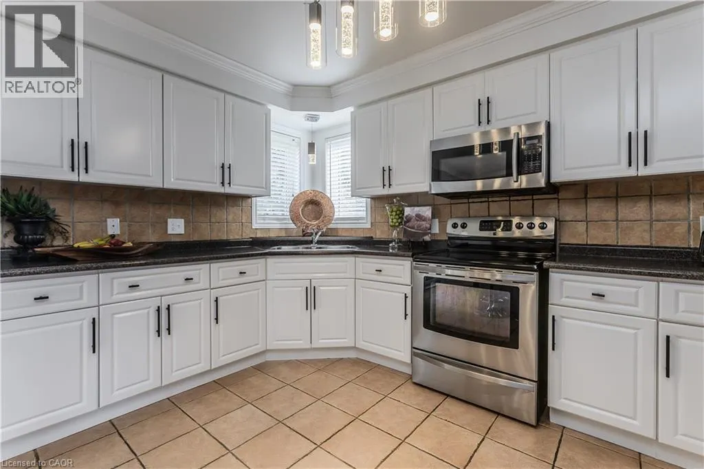 26 GRASSYPLAIN Drive