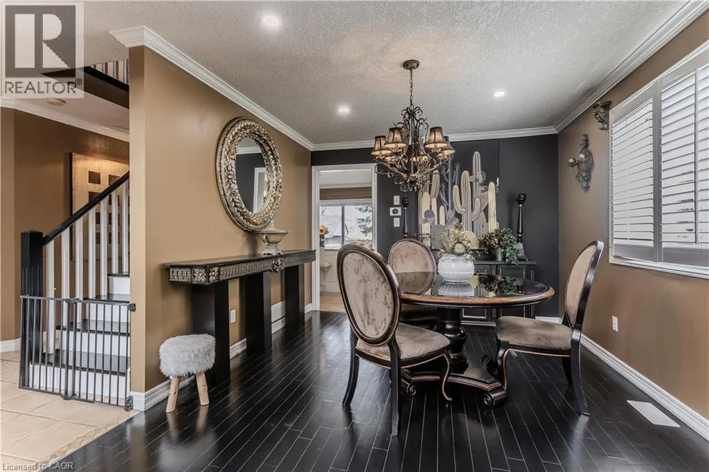 26 GRASSYPLAIN Drive
