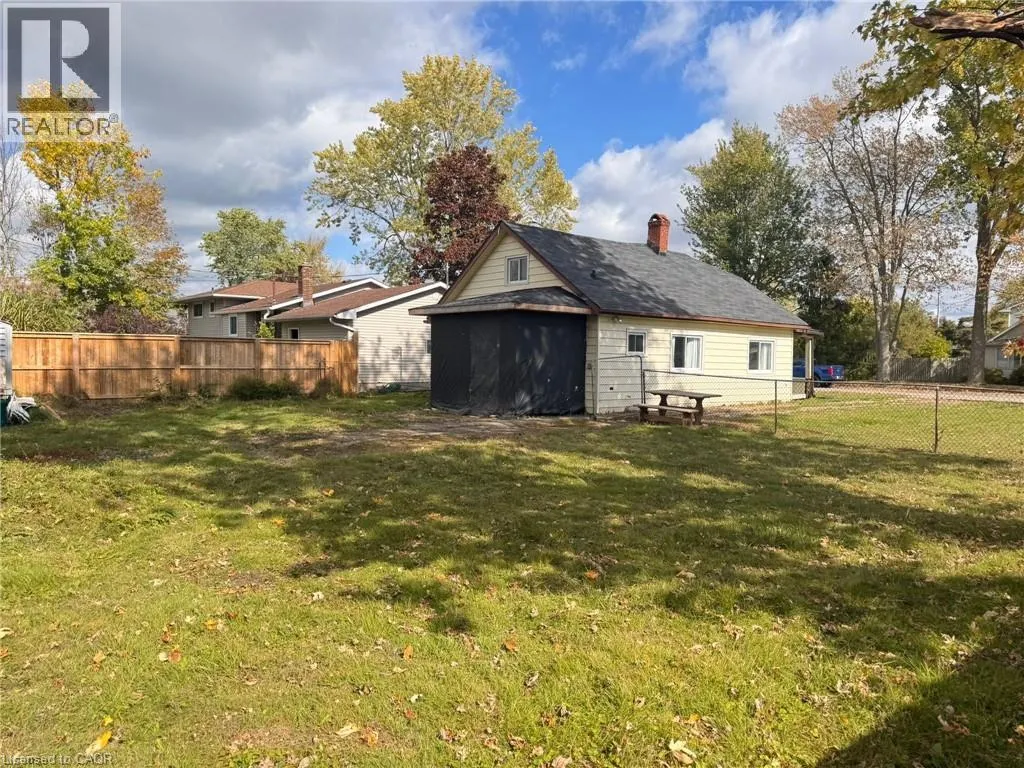 495 GRANDVIEW Road