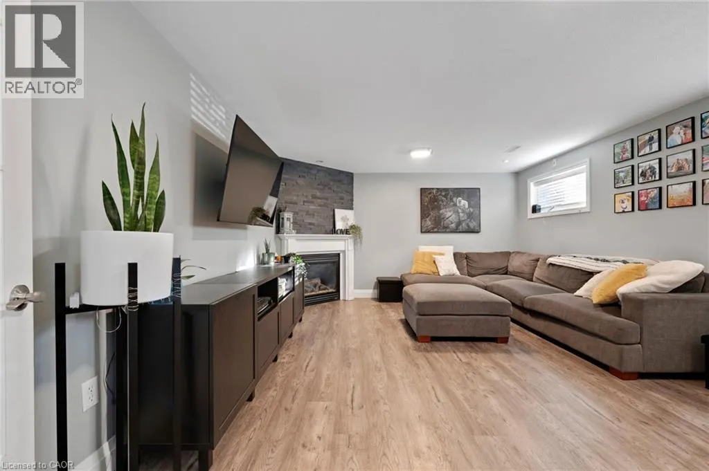 623 PIONEER Drive