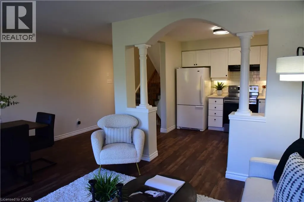 42 GREEN VALLEY Drive Unit# 19, #19
