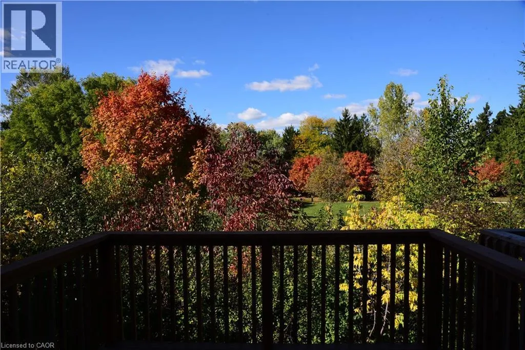 42 GREEN VALLEY Drive Unit# 19, #19