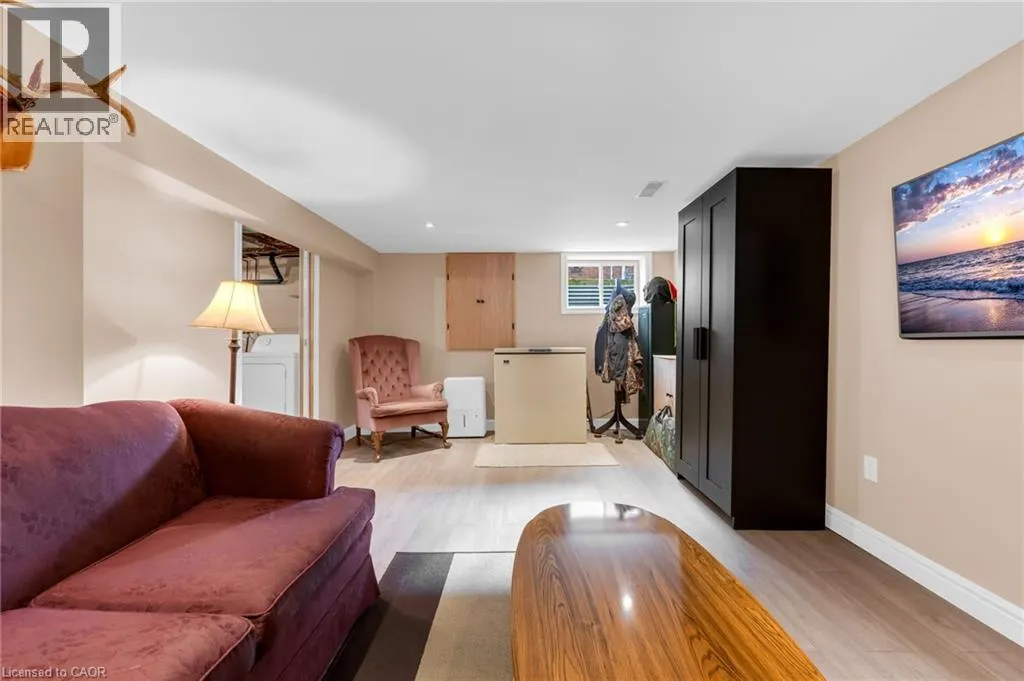 475 EAST 38TH Street