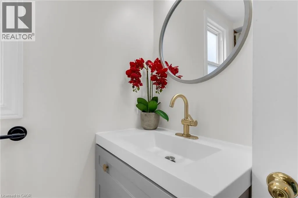 475 EAST 38TH Street