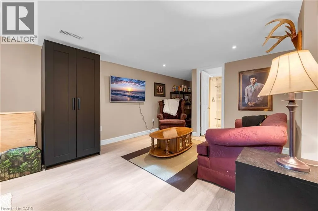 475 EAST 38TH Street