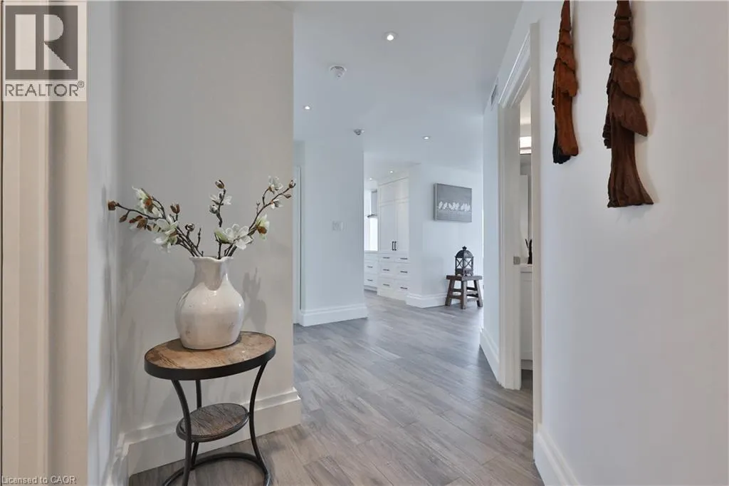415 LOCUST Street Unit# 1103, #1103