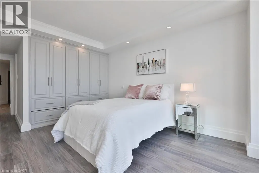 415 LOCUST Street Unit# 1103, #1103