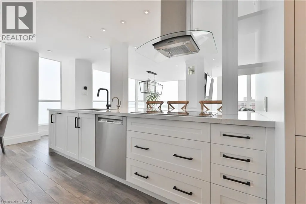 415 LOCUST Street Unit# 1103, #1103
