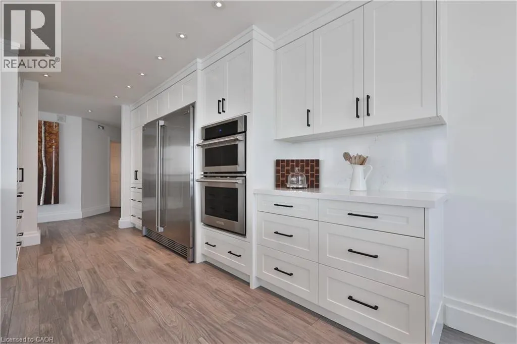 415 LOCUST Street Unit# 1103, #1103