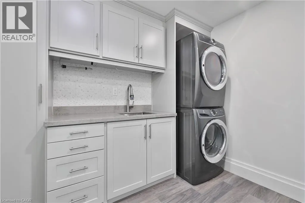 415 LOCUST Street Unit# 1103, #1103