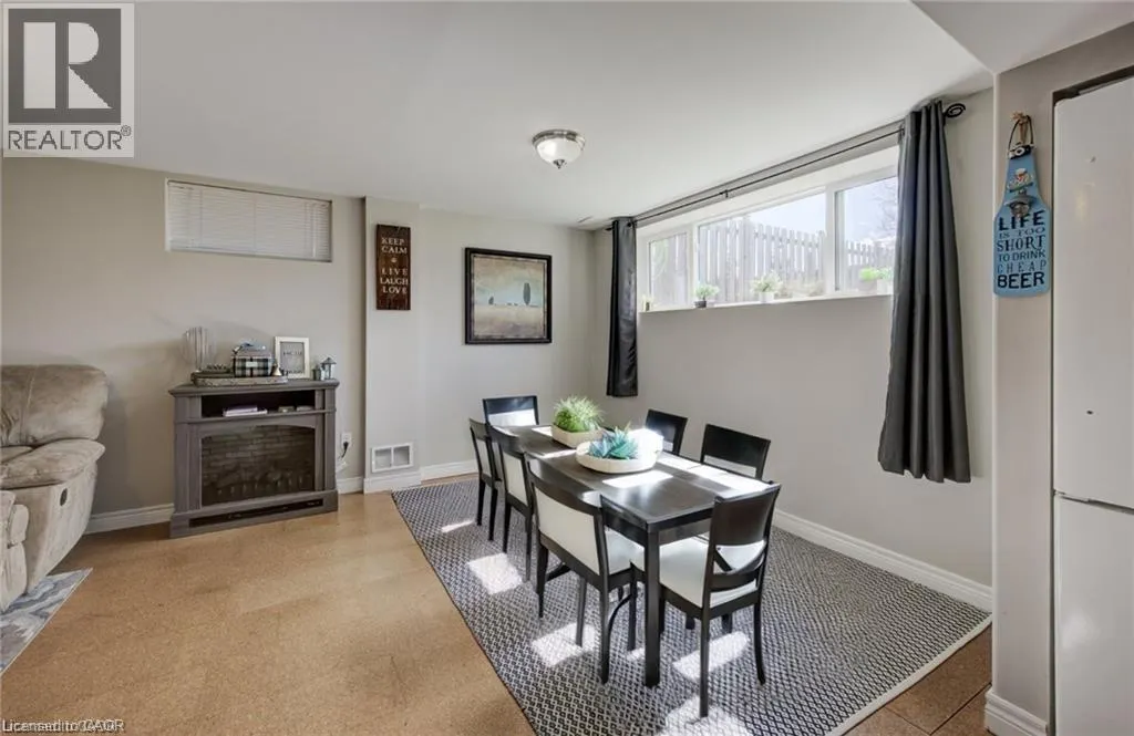 31 WEICHEL Street Unit# Lower, #Lower