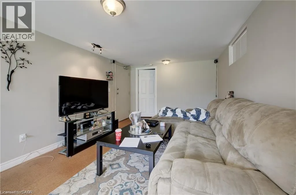 31 WEICHEL Street Unit# Lower, #Lower