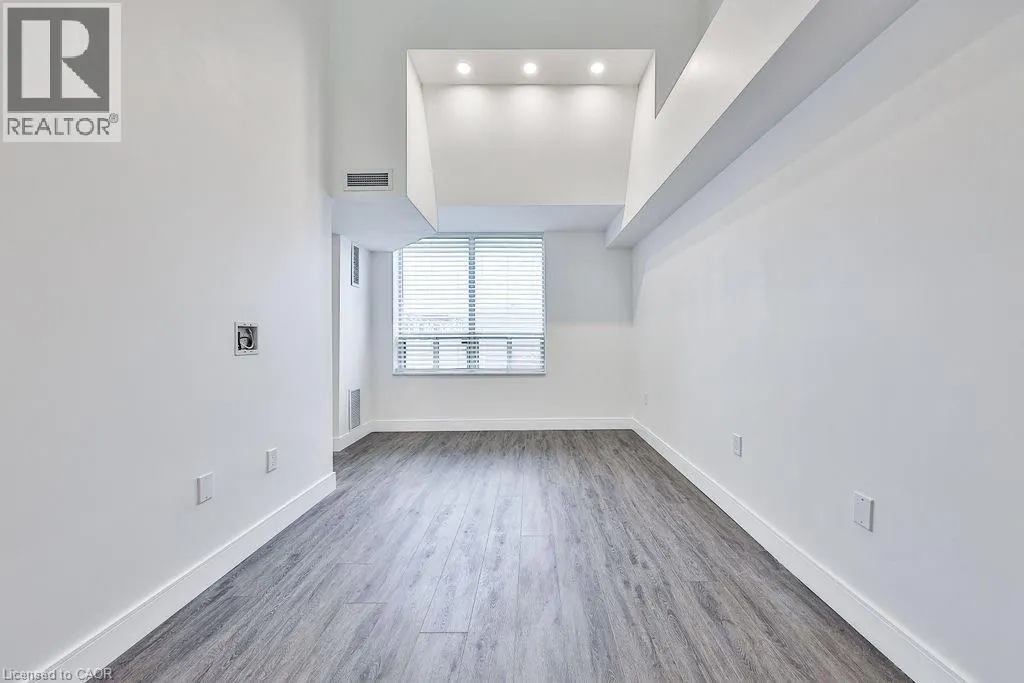 185 ROBINSON Street Unit# 405, #405