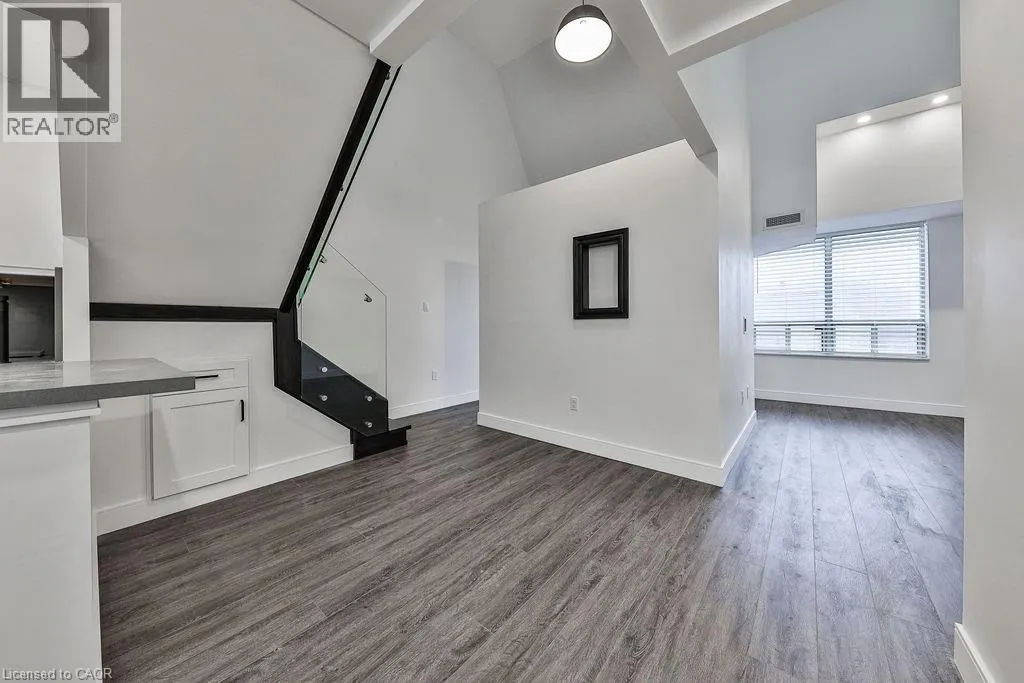 185 ROBINSON Street Unit# 405, #405