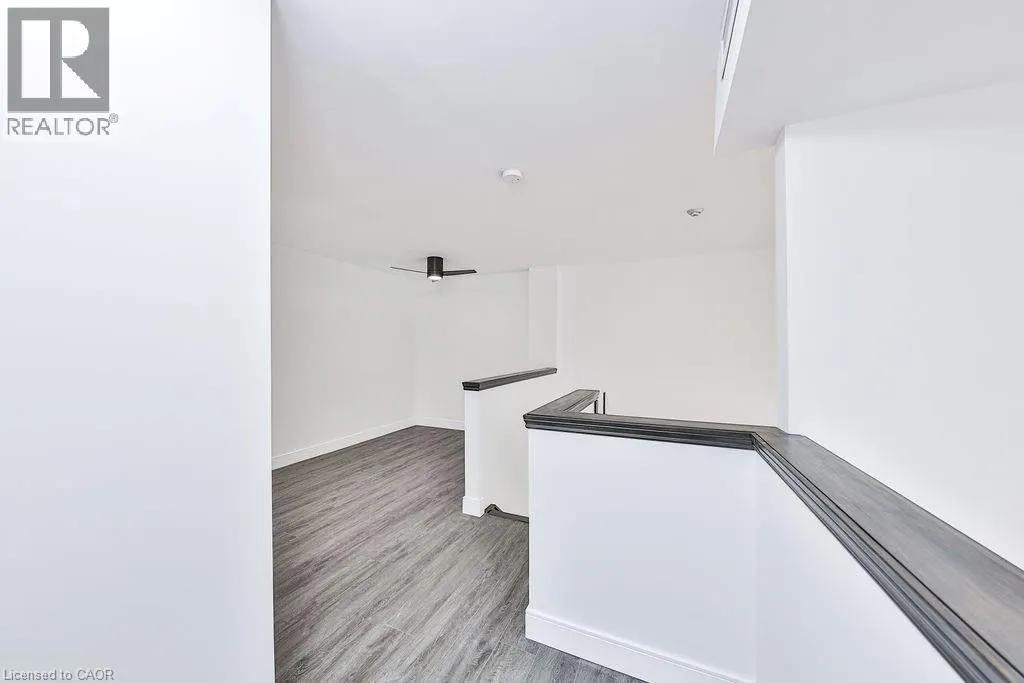 185 ROBINSON Street Unit# 405, #405
