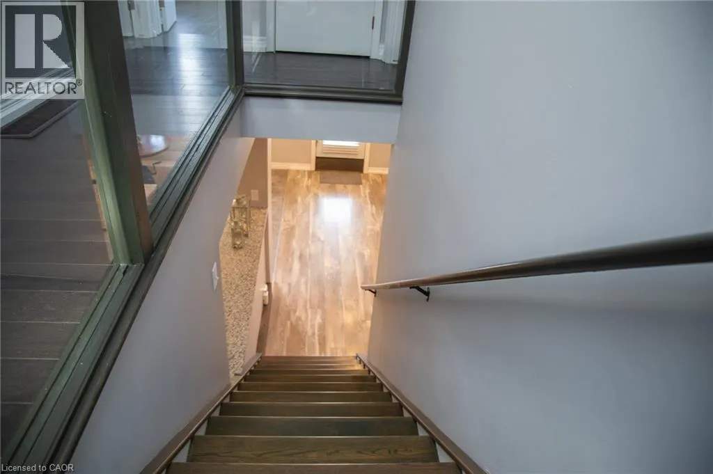 52 GRAND Street