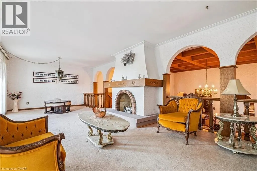 31 PALM Court