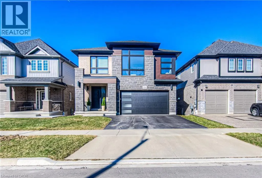 904 THOMAS PEDDER Court