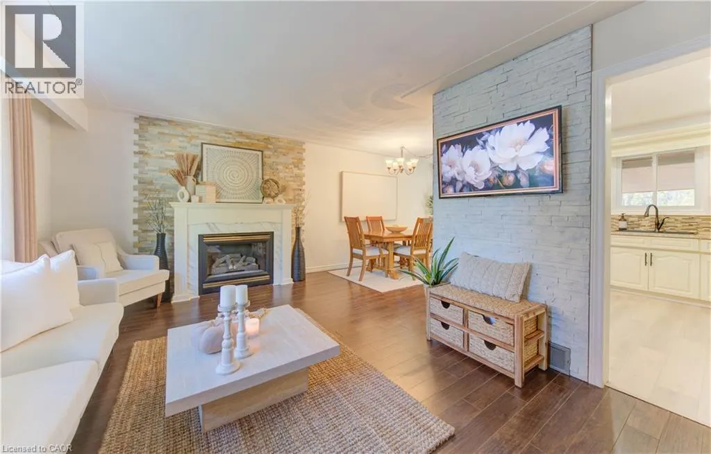 36 BLACKFRIARS Place