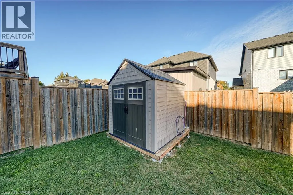 35 PEGGY Avenue