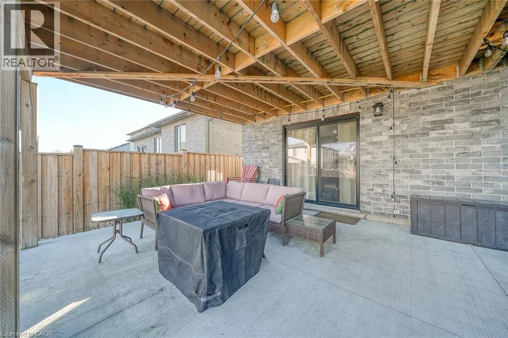 35 PEGGY Avenue