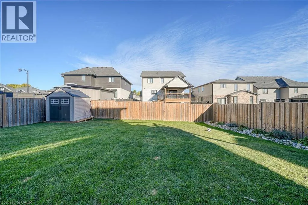 35 PEGGY Avenue