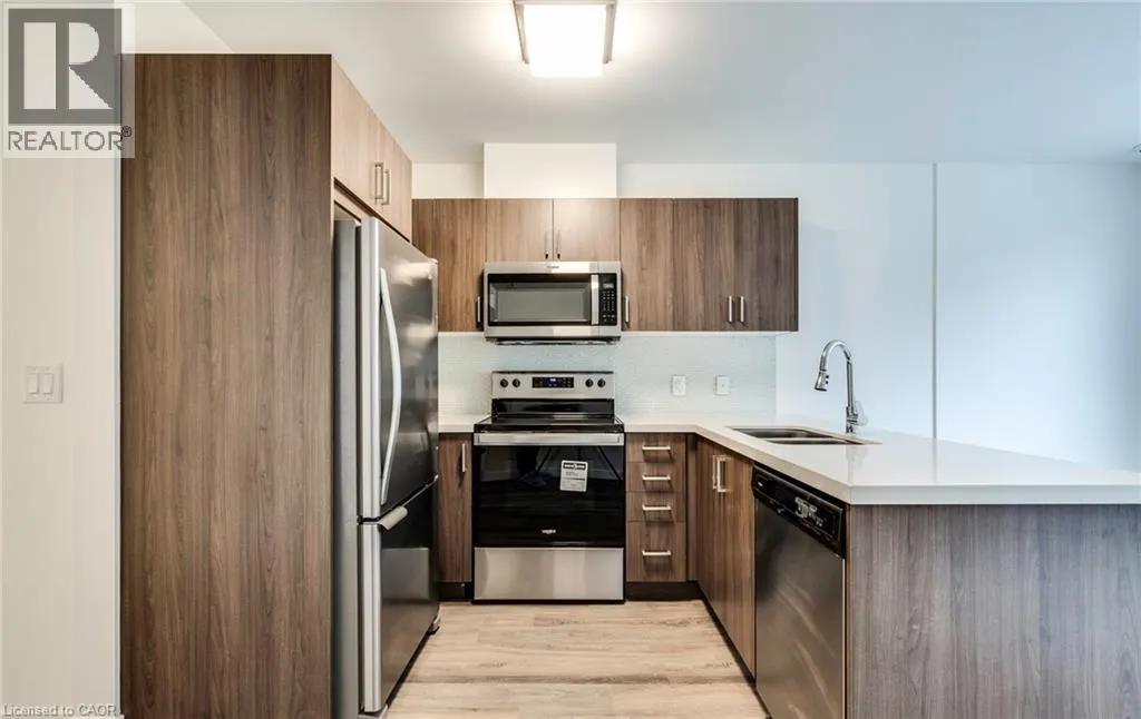 479 CHARLTON Avenue E Unit# 102, #102