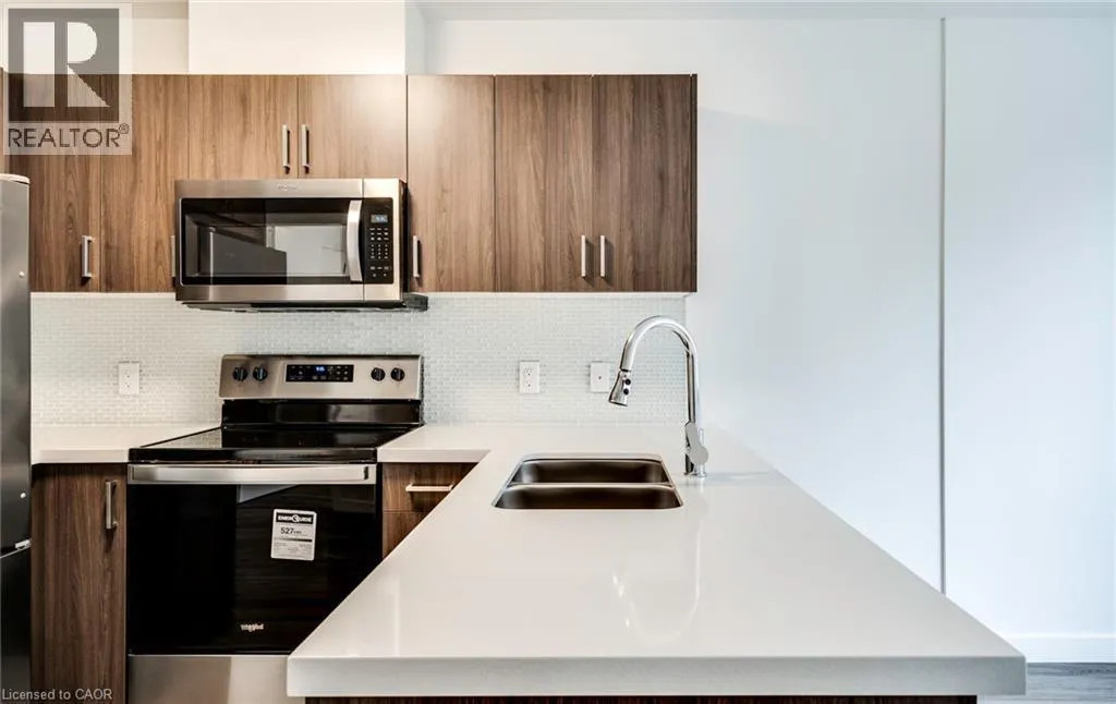 479 CHARLTON Avenue E Unit# 102, #102