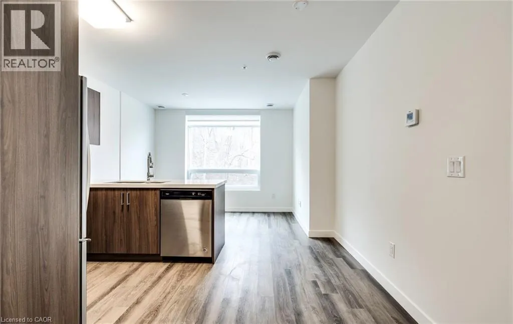 479 CHARLTON Avenue E Unit# 102, #102