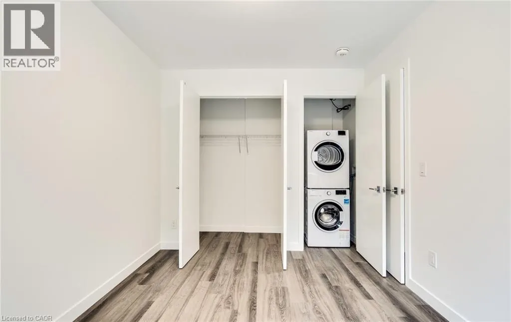 479 CHARLTON Avenue E Unit# 102, #102
