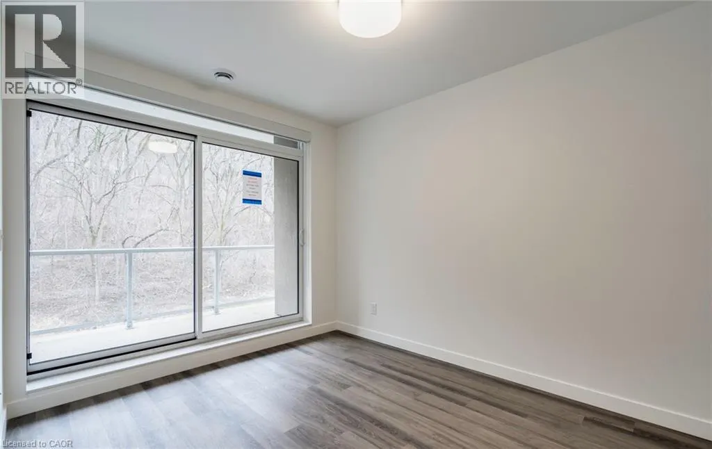 479 CHARLTON Avenue E Unit# 102, #102