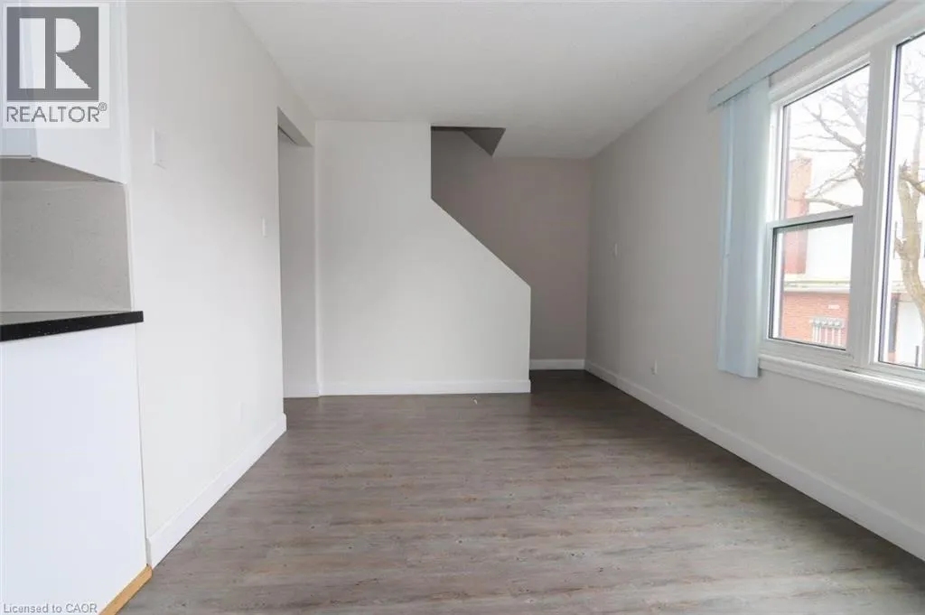 411 KEATS Way Unit# 1, #1