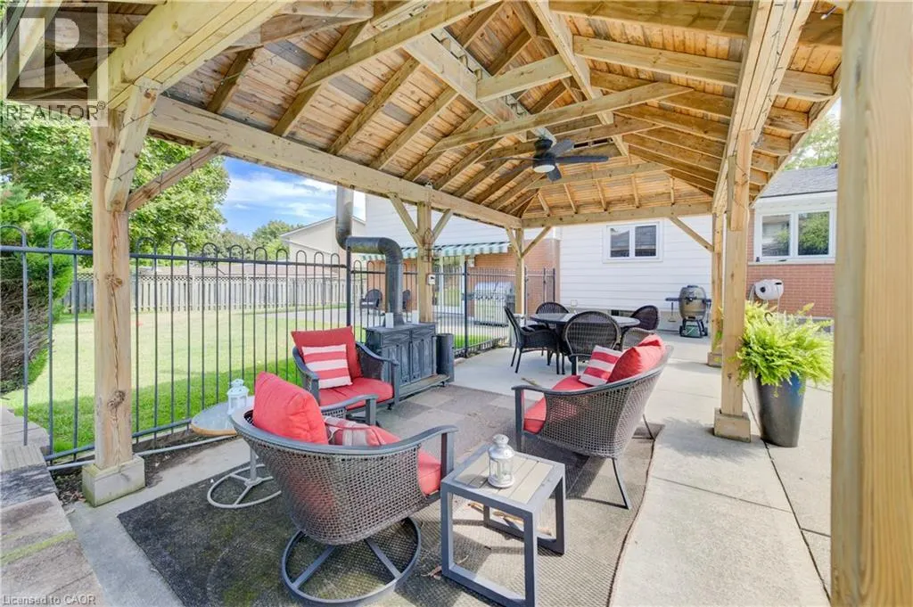 298 CREIGHTON Court