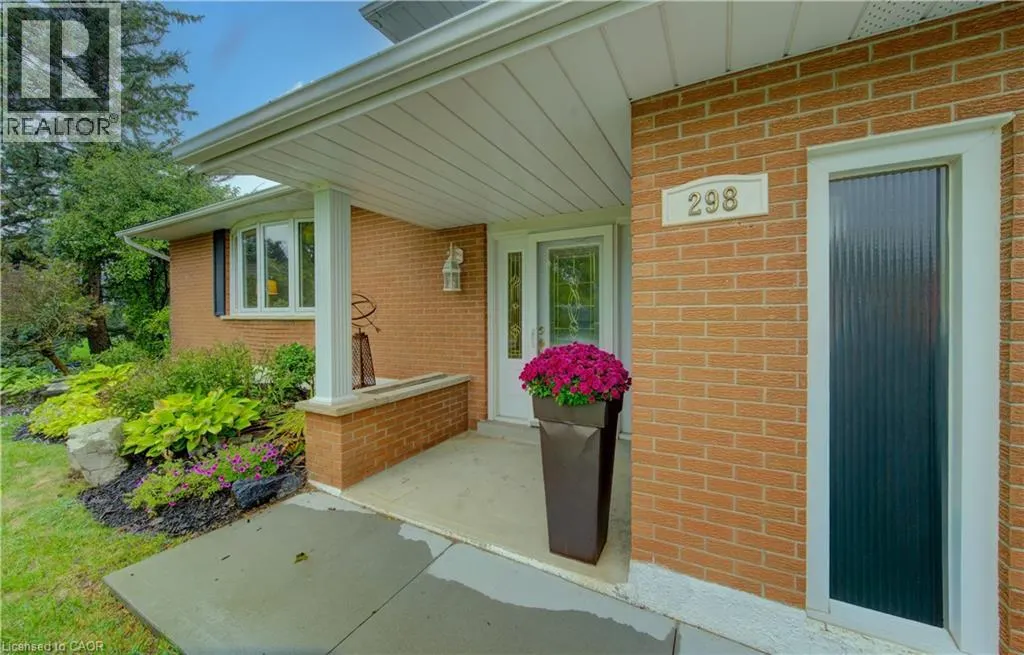 298 CREIGHTON Court