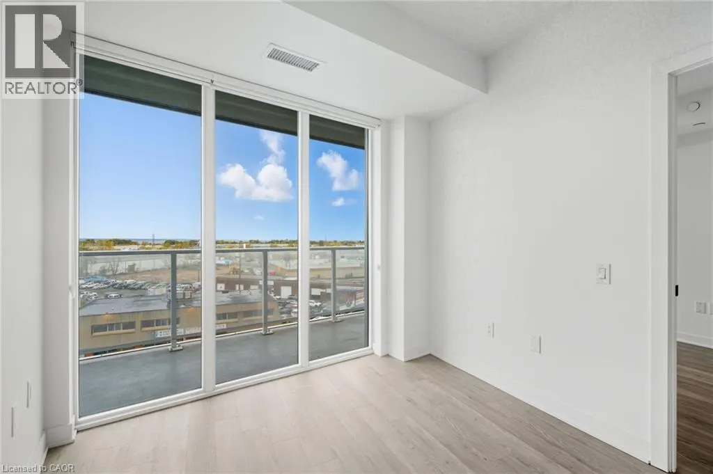 2782 BARTON Street E Unit# 507, #507