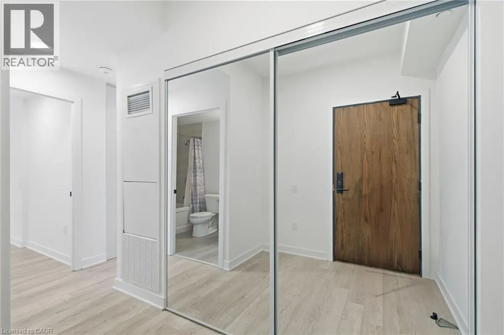 2782 BARTON Street E Unit# 507, #507