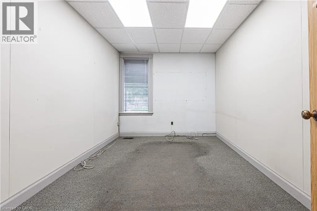 120 CATHARINE Street S