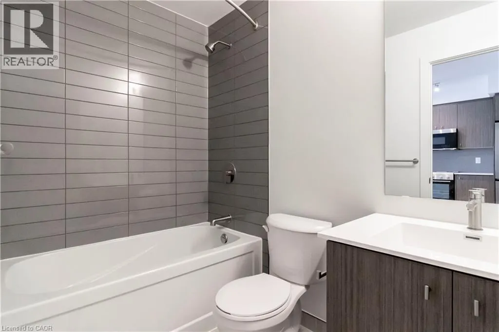 25 WELLINGTON Street S Unit# 909, #909