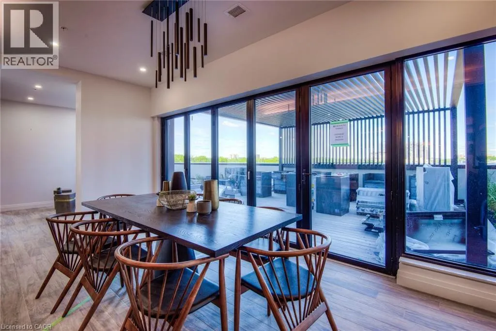 181 KING STREET SOUTH S Unit# 1612, #1612