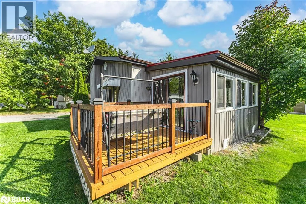 15 RIVERVIEW Circle