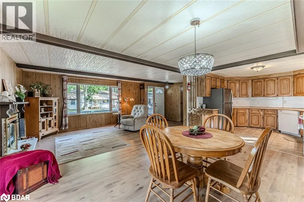 15 RIVERVIEW Circle