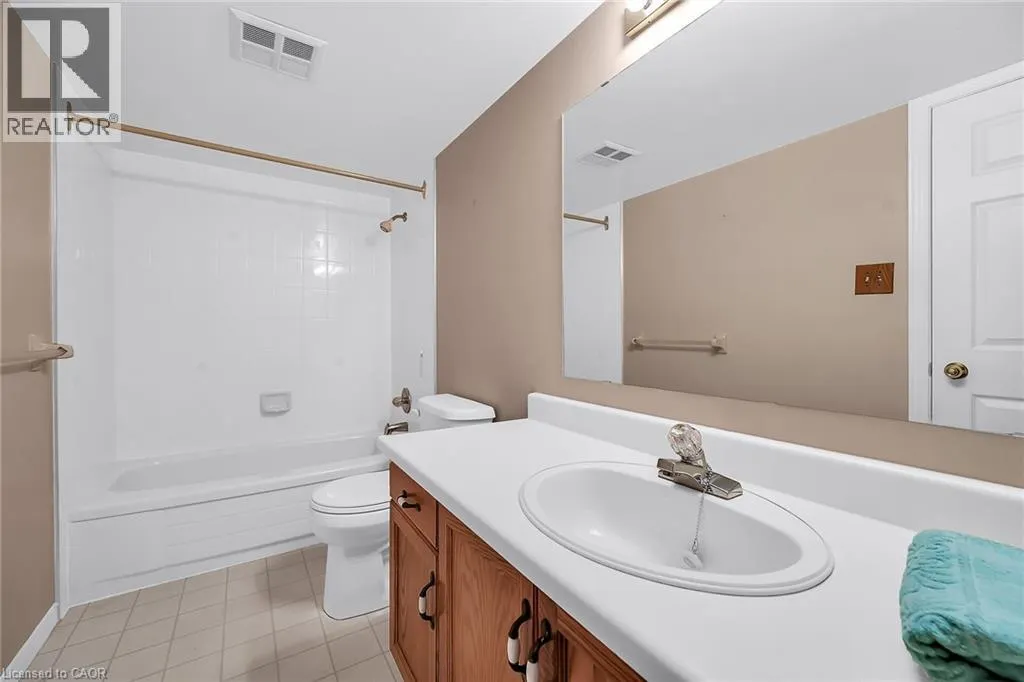 416 LIMERIDGE Road E Unit# 309, #309